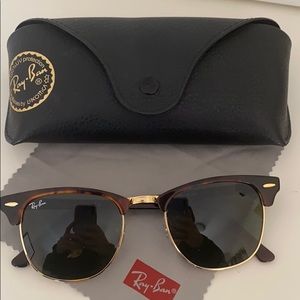 Rayban Clubmaster Classic - Tortoise